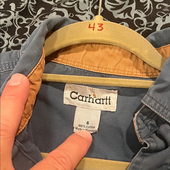 Carhartt Men's Casual Blue Button Down Shirt, nice, size small - Picture 4 of 6